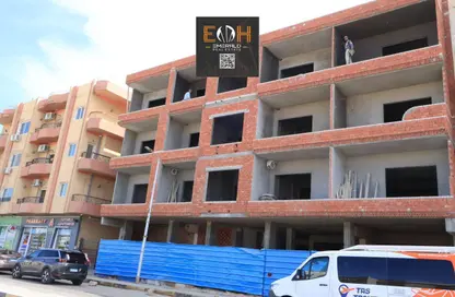 Apartment - 2 Bedrooms - 1 Bathroom for sale in Magawish - Hurghada - Red Sea