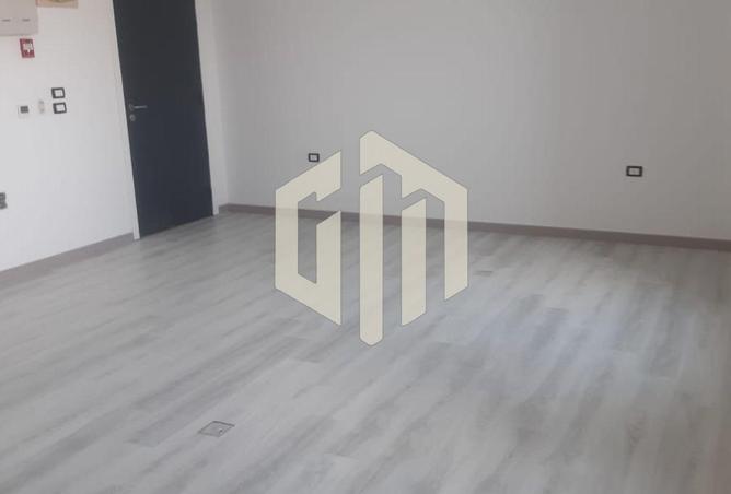 8395957 - Property Image 3