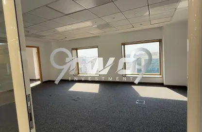 مساحات مكتبية - استوديو للايجار في شارع مجمع البنوك - شارع التسعين الجنوبي - التجمع الخامس - مدينة القاهرة الجديدة - القاهرة