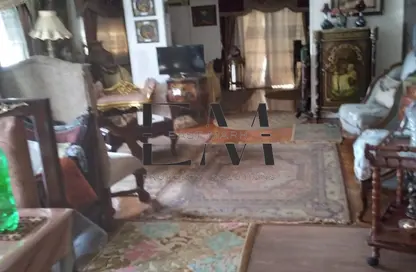 شقة - 3 غرف نوم - 2 حمامات للبيع في شارع عبد الحميد بدوي - ميدان الحجاز - النزهة - القاهرة