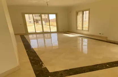 Villa - 6 Bedrooms - 6 Bathrooms for sale in Porto October - Green Belt - 6 October City - Giza