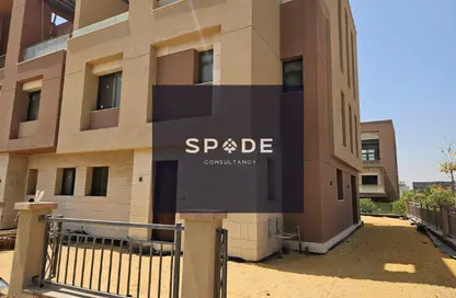 Townhouse - 4 Bedrooms - 5 Bathrooms for sale in District 5 - 5th Settlement Compounds - The 5th Settlement - New Cairo City - Cairo Townhouse - 4 Bedrooms - 5 Bathrooms for sale in District 5 - 5th Settlement Compounds - The 5th Settlement - New Cairo City - Cairo