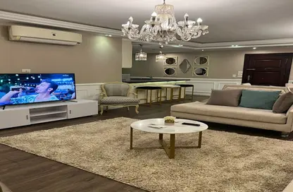 شقة - 2 غرف نوم - 1 حمام للايجار في 6 ويست - بيفرلي هيلز - كمبوندات الشيخ زايد - الشيخ زايد - الجيزة