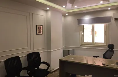 Office Space - Studio - 2 Bathrooms for rent in Zahraa El Maadi - Hay El Maadi - Cairo