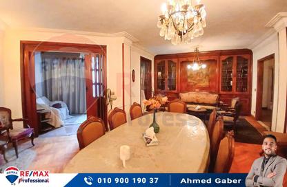 Apartment - 2 Bedrooms - 2 Bathrooms for sale in Shaarawy St. - Laurent - Hay Sharq - Alexandria