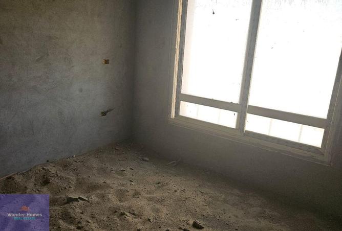 8304883 - Property Image 3