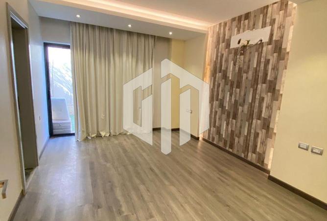 8237108 - Property Image 3