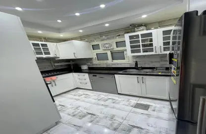 Apartment - 3 Bedrooms - 3 Bathrooms for sale in North Lotus - El Lotus - New Cairo City - Cairo