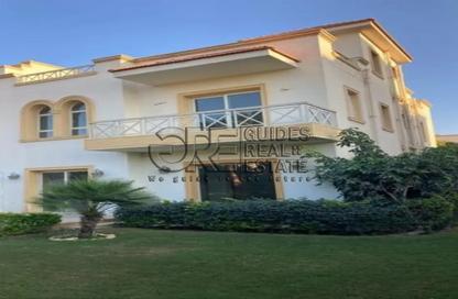 Twin House - 5 Bedrooms - 4 Bathrooms for rent in Street 10 - Greens - 6th District - Sheikh Zayed City - Giza