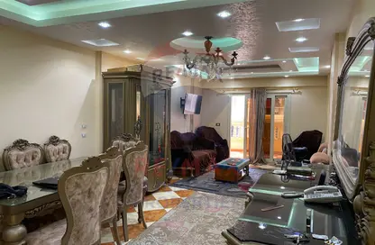 شقة - 3 غرف نوم - 2 حمامات للايجار في شارع خليل حماده - سيدي بشر - حي اول المنتزة - الاسكندرية