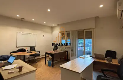 مساحات مكتبية - استوديو - 3 حمامات للايجار في شارع عبد الحميد لطفي - المهندسين - الجيزة
