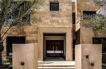 Villa - 4 Bedrooms - 5 Bathrooms for sale in Royal City - Sheikh Zayed Compounds - Sheikh Zayed City - Giza