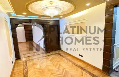 Apartment - 3 Bedrooms - 2 Bathrooms for sale in Al Ekbal St. - Laurent - Hay Sharq - Alexandria