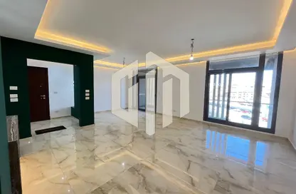Apartment - 2 Bedrooms - 2 Bathrooms for rent in Eastown - 5th Settlement Compounds - The 5th Settlement - New Cairo City - Cairo