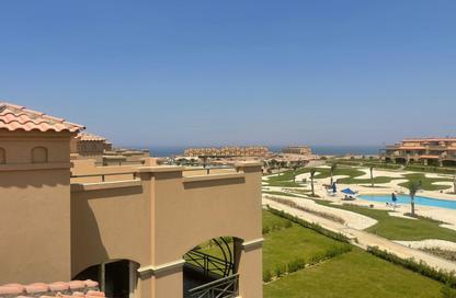Penthouse - 4 Bedrooms - 4 Bathrooms for sale in La Vista Topaz - La Vista - Al Ain Al Sokhna - Suez