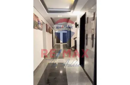 Apartment - 3 Bedrooms - 3 Bathrooms for sale in Sun Capital - Fayoum Desert road - 6 October City - Giza