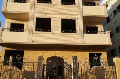 بناية كاملة - 3 غرف نوم - 2 حمامات للبيع في منطقة الشماليات - مدينة 6 أكتوبر - الجيزة