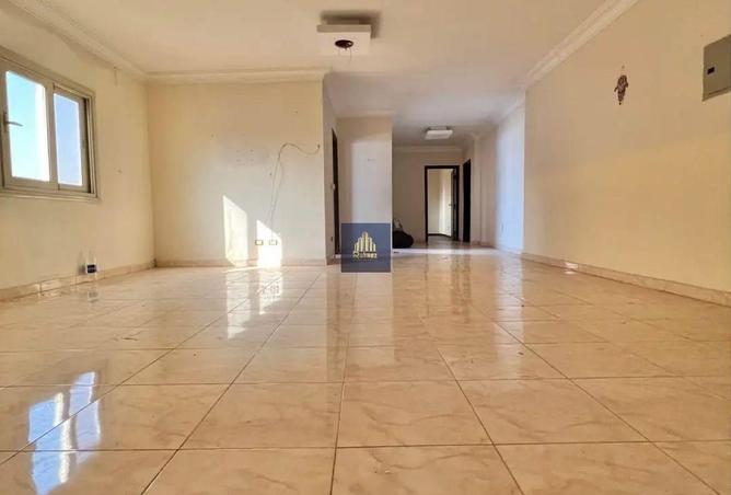 8233565 - الصورة الرئيسية للعقار