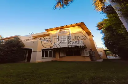 منزل مزدوج - 3 غرف نوم - 3 حمامات للبيع في الجزيرة 1 - الحي الرابع - الشيخ زايد - الجيزة