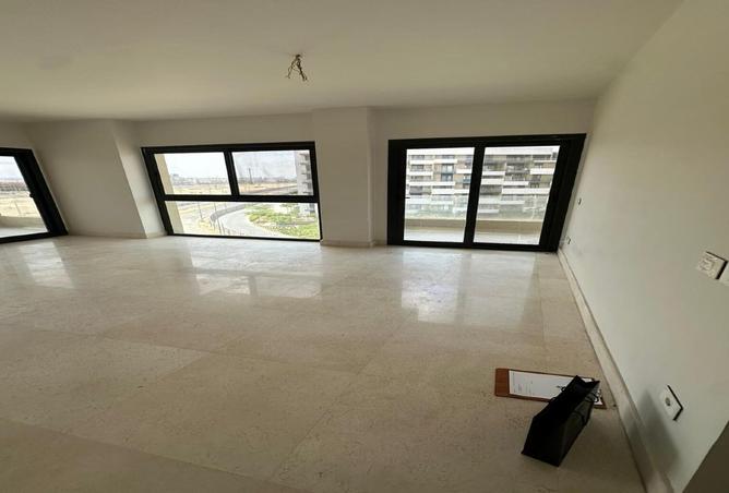 8063713 - Property Image 3
