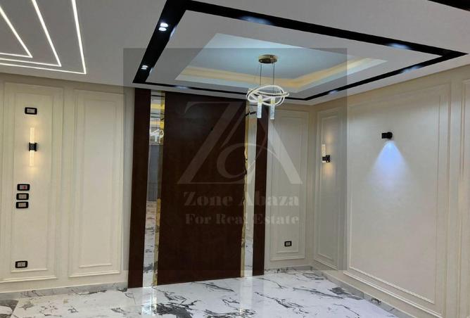 8479002 - Property Image 2