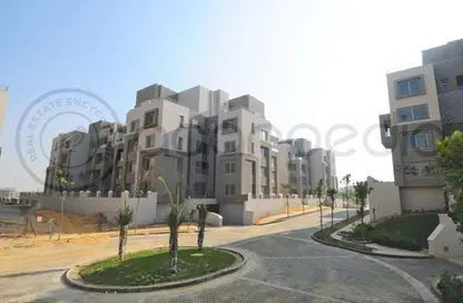 Apartment - 2 Bedrooms - 2 Bathrooms for sale in Palm Hills Village Gate - South Investors Area - New Cairo City - Cairo