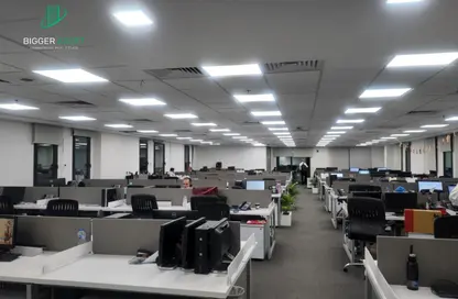 Office Space - Studio - 3 Bathrooms for rent in V90 - North Teseen St. - The 5th Settlement - New Cairo City - Cairo
