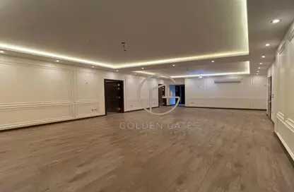 شقة - 4 غرف نوم - 3 حمامات للايجار في لايك فيو ريزيدنس - كمبوندات التجمع الخامس - التجمع الخامس - مدينة القاهرة الجديدة - القاهرة