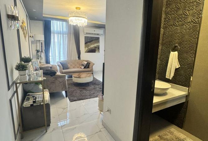 8253497 - Property Image 3