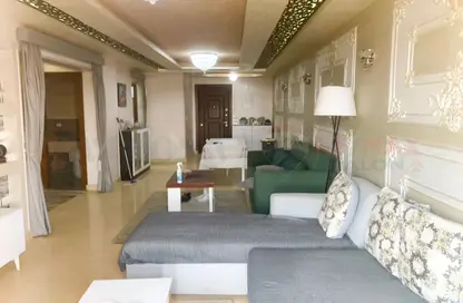 Apartment - 2 Bedrooms - 2 Bathrooms for sale in 6 October City - Giza