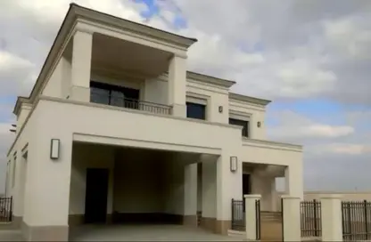Townhouse - 3 Bedrooms - 3 Bathrooms for sale in Belle Vie - New Zayed City - Sheikh Zayed City - Giza