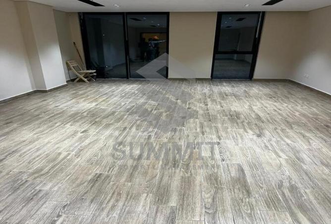 8133695 - Property Image 2
