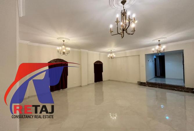 8439323 - Property Main Image