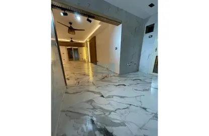 Apartment - 3 Bedrooms - 2 Bathrooms for sale in Gardenia City Compound Nasr City - Zahraa Madinat Nasr - Nasr City - Cairo