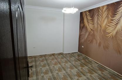Apartment - 2 Bedrooms - 2 Bathrooms for sale in Gate 1 - Khofo - Hadayek El Ahram - Giza