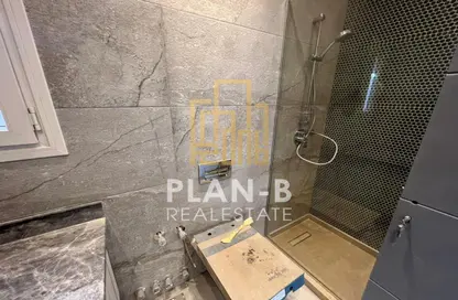 تاون هاوس - 3 غرف نوم - 3 حمامات للايجار في نيو جيزة - طريق مصر اسكندرية الصحراوي - مدينة 6 أكتوبر - الجيزة