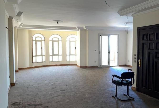 8155591 - Property Main Image