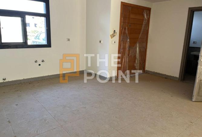 8543040 - Property Image 2