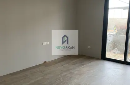 (بنتهاوس  (روف - 4 غرف نوم - 3 حمامات للبيع في فيلدج ويست - كمبوندات الشيخ زايد - الشيخ زايد - الجيزة
