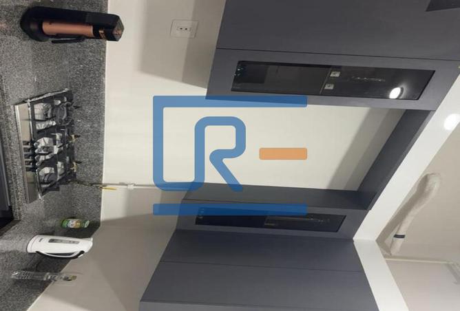 8168544 - Property Image 2