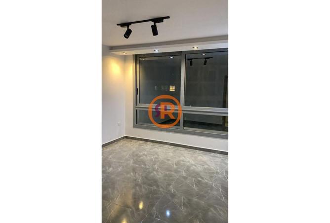 8243214 - Property Image 2