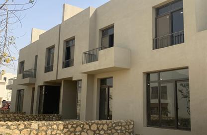 تاون هاوس - 3 غرف نوم - 4 حمامات للبيع في أو ويست - كمبوندات 6 أكتوبر - مدينة 6 أكتوبر - الجيزة