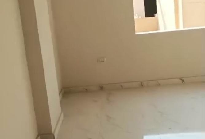 8328626 - Property Image 2