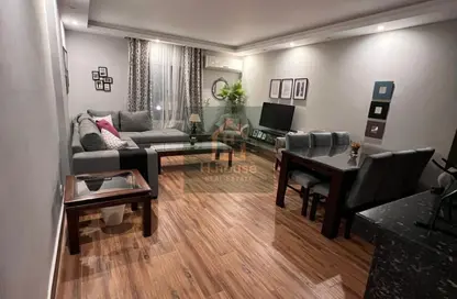 Apartment - 2 Bedrooms - 1 Bathroom for rent in Youssef Al Sebaey St. - Rehab City First Phase - Al Rehab - New Cairo City - Cairo