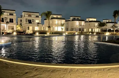 Townhouse - 3 Bedrooms - 4 Bathrooms for sale in Mountain View 4 - 6 October Compounds - 6 October City - Giza