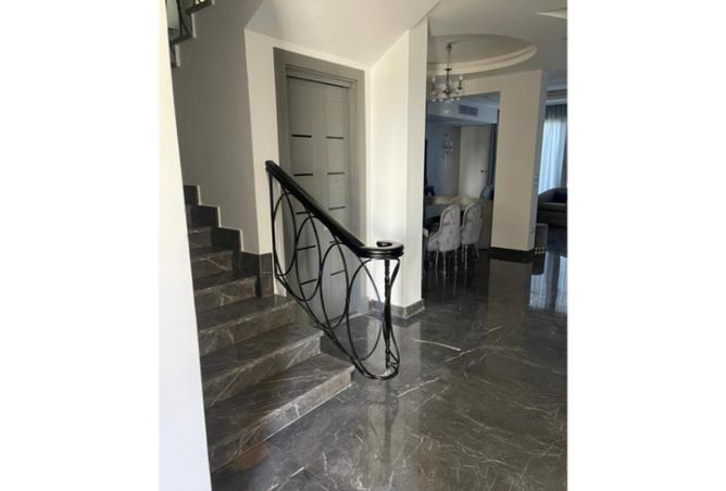 8345008 - Property Image 2