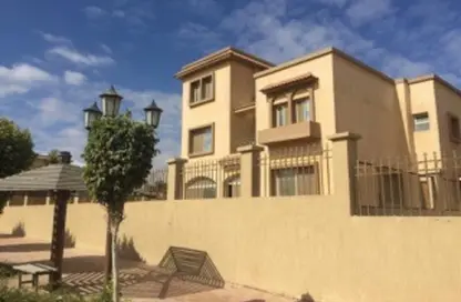Villa - 6 Bedrooms - 7 Bathrooms for sale in Rayhana Compound - Al Wahat Road - 6 October City - Giza