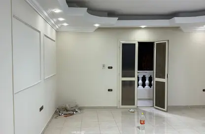 Penthouse - 4 Bedrooms - 3 Bathrooms for rent in Street 17 - District 1 - The 5th Settlement - New Cairo City - Cairo