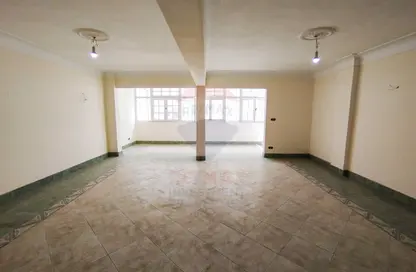 Apartment - 3 Bedrooms - 1 Bathroom for sale in Ahmed Tayseer St. - El Asafra Bahary - Asafra - Hay Than El Montazah - Alexandria