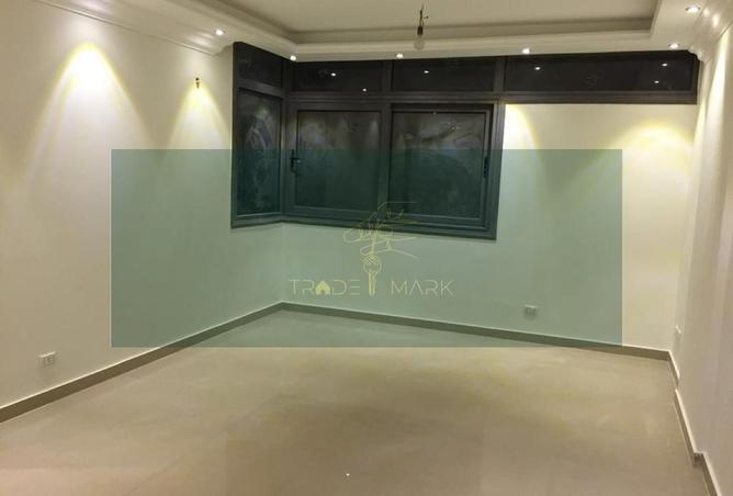 8359694 - Property Image 3